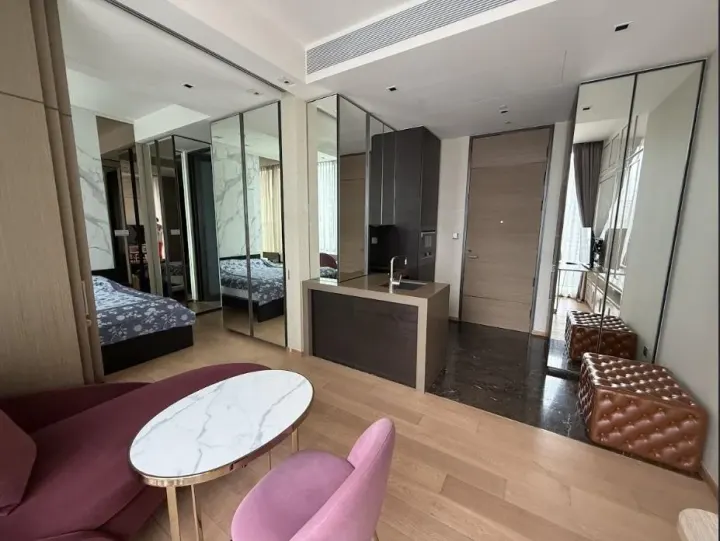 Property photos for 28 Chidlom