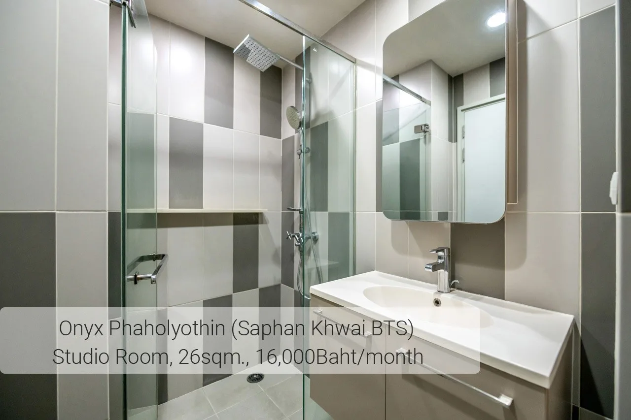 Property photos for Onyx Phaholyothin
