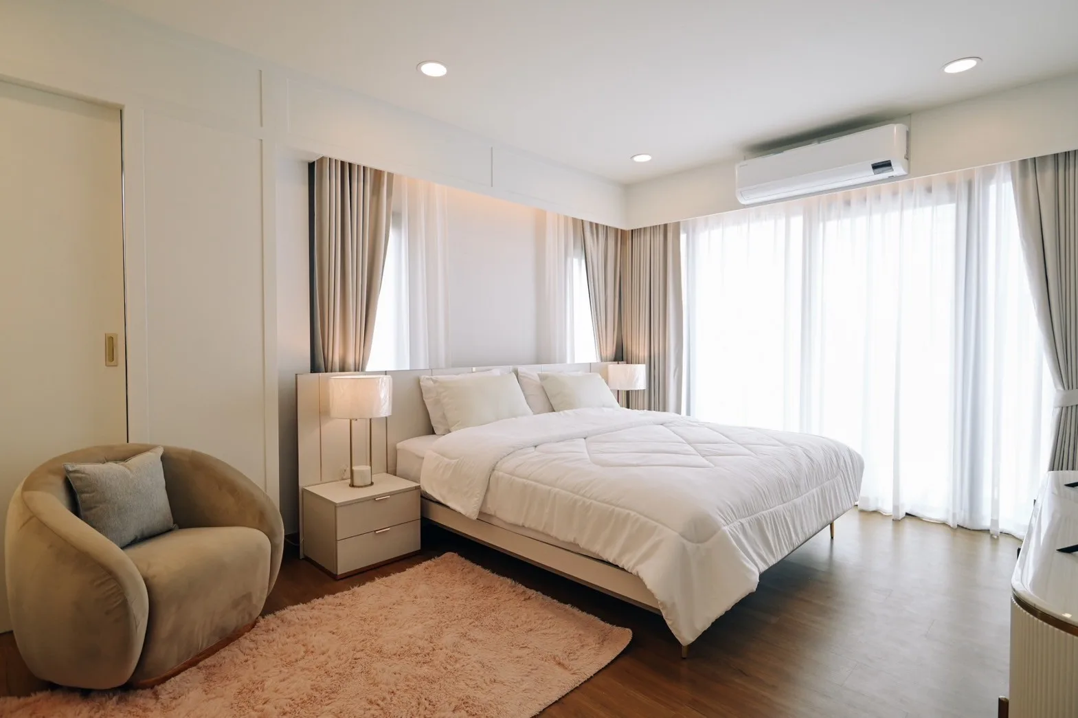 Property photos for Centro Bangna - Km.7