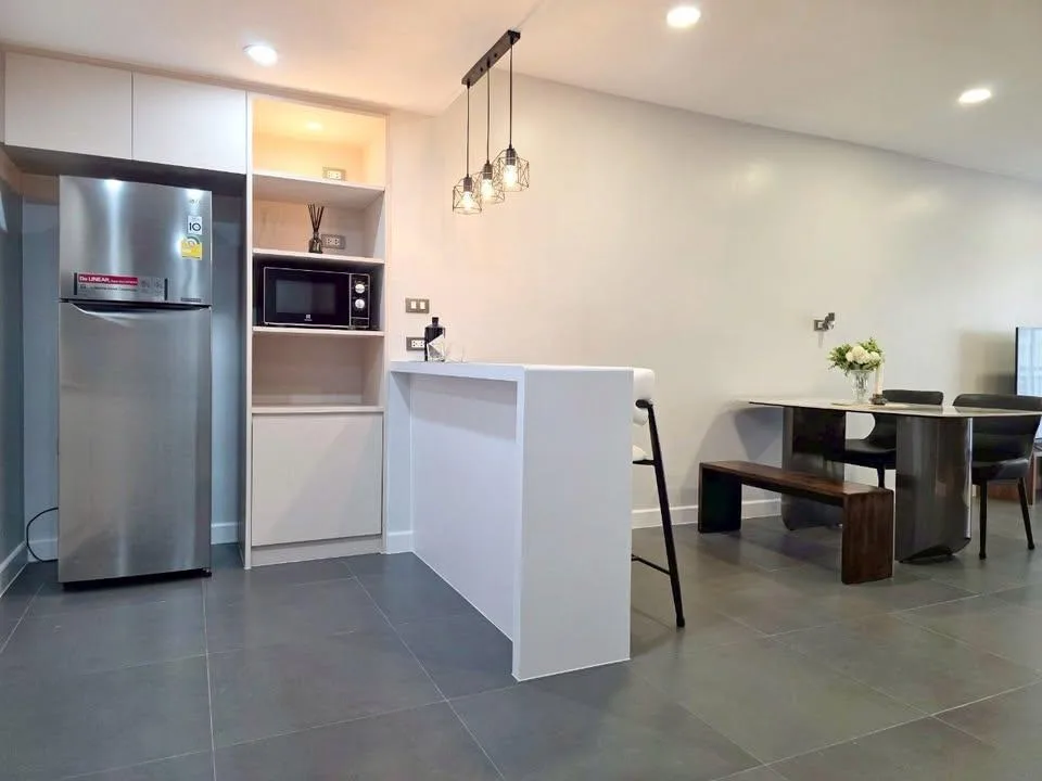 Property photos for Sathorn Park Place