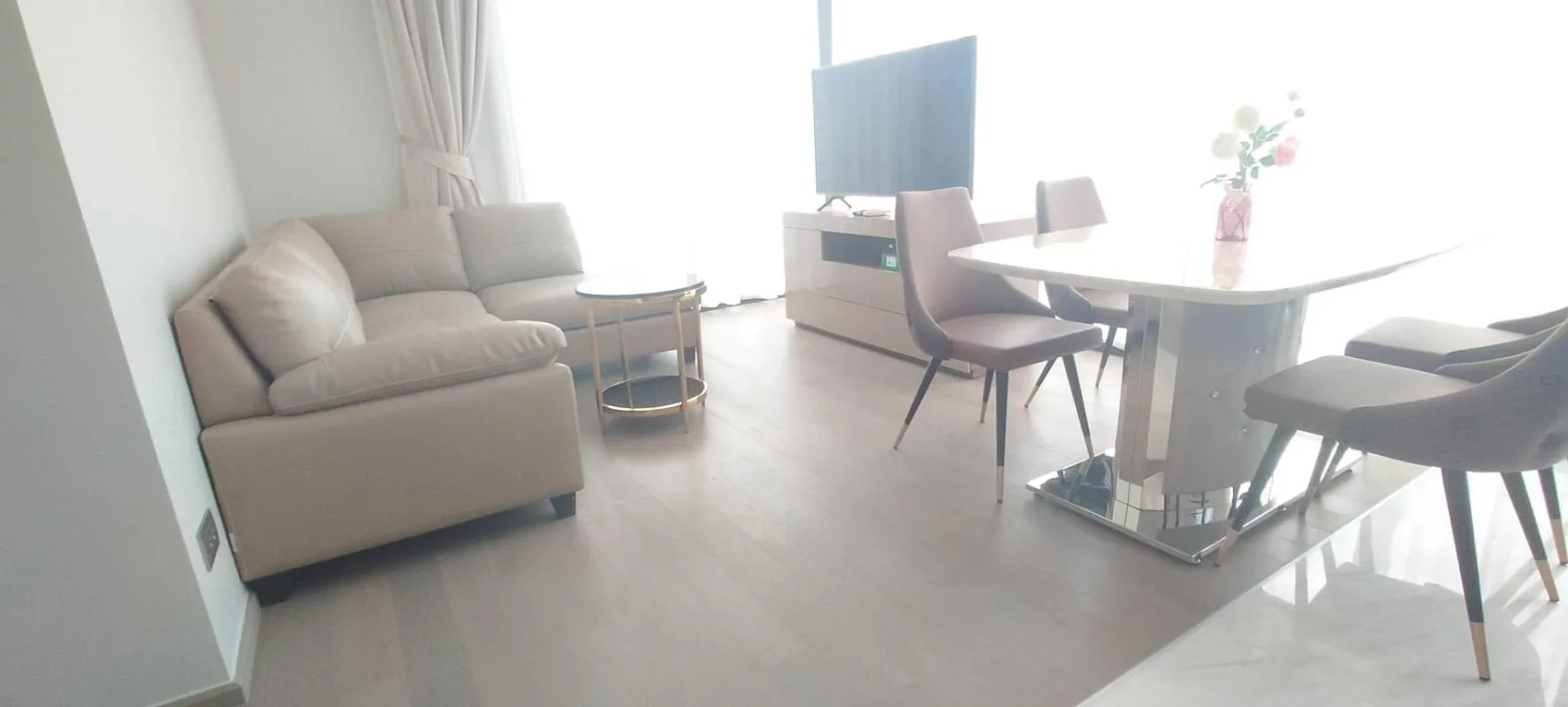 Property photos for Celes Asoke