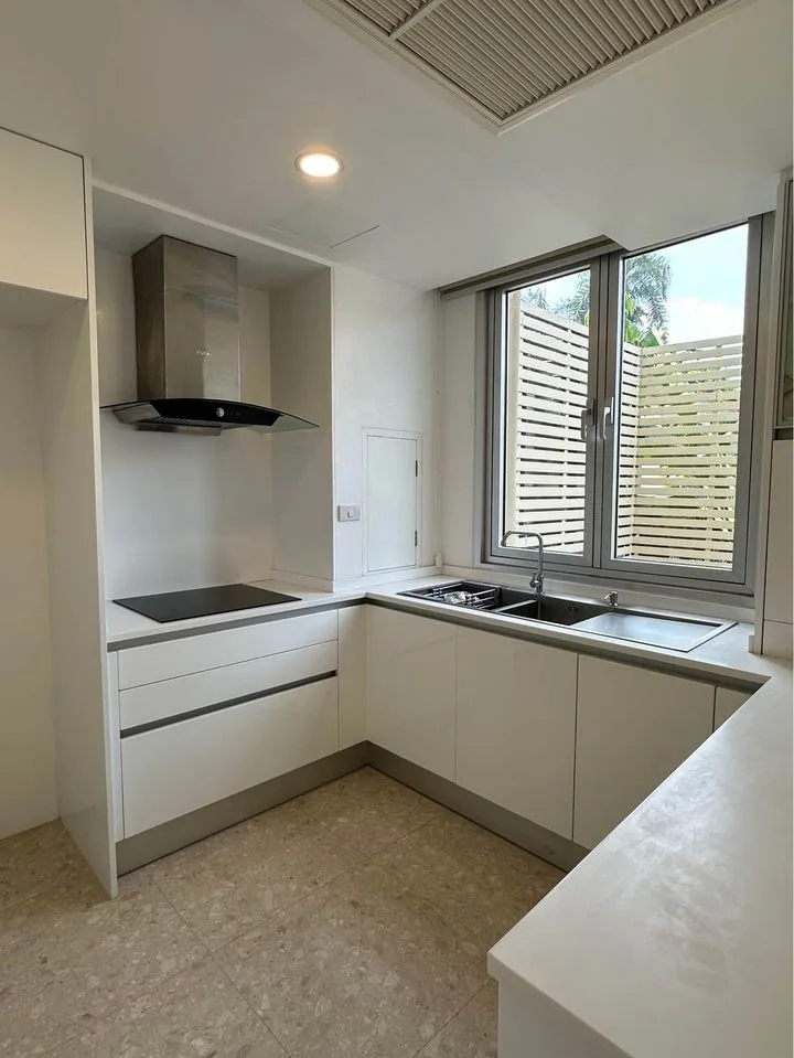 Property photos for The Lofts Sathorn