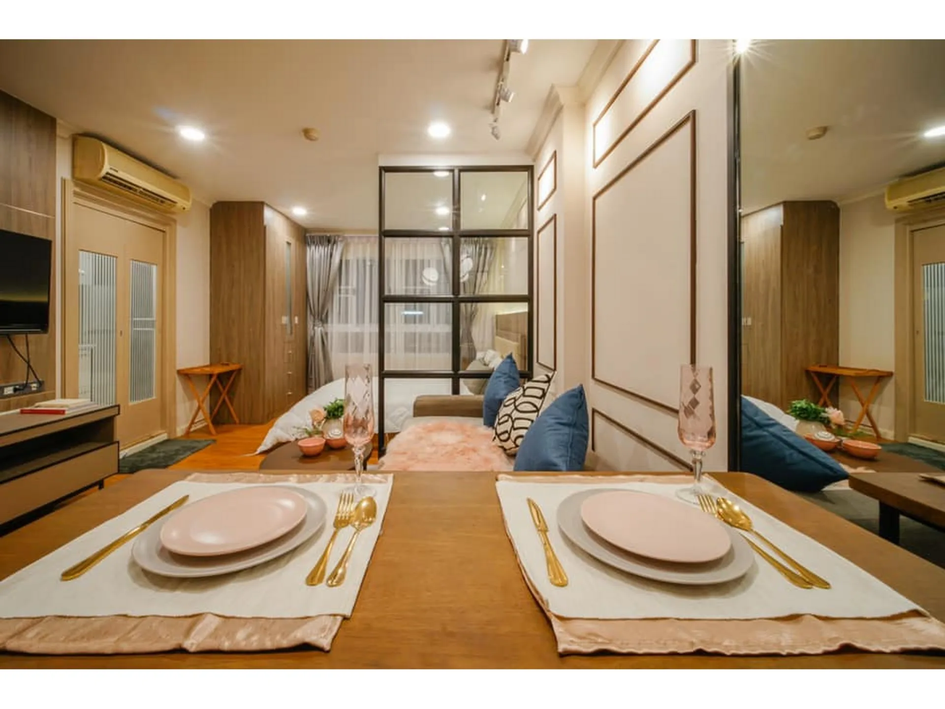 Property photos for Lumpini Suite Sukhumvit 41