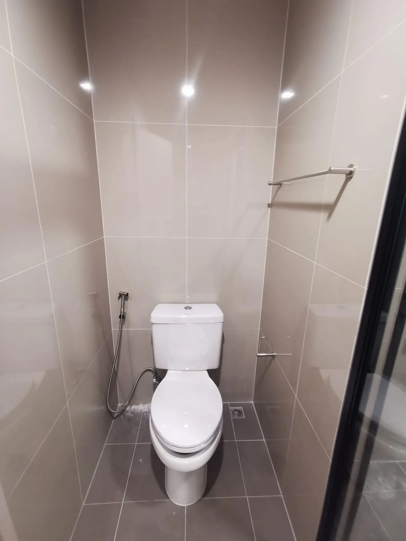 Property photos for The Base Phetchaburi-thonglor