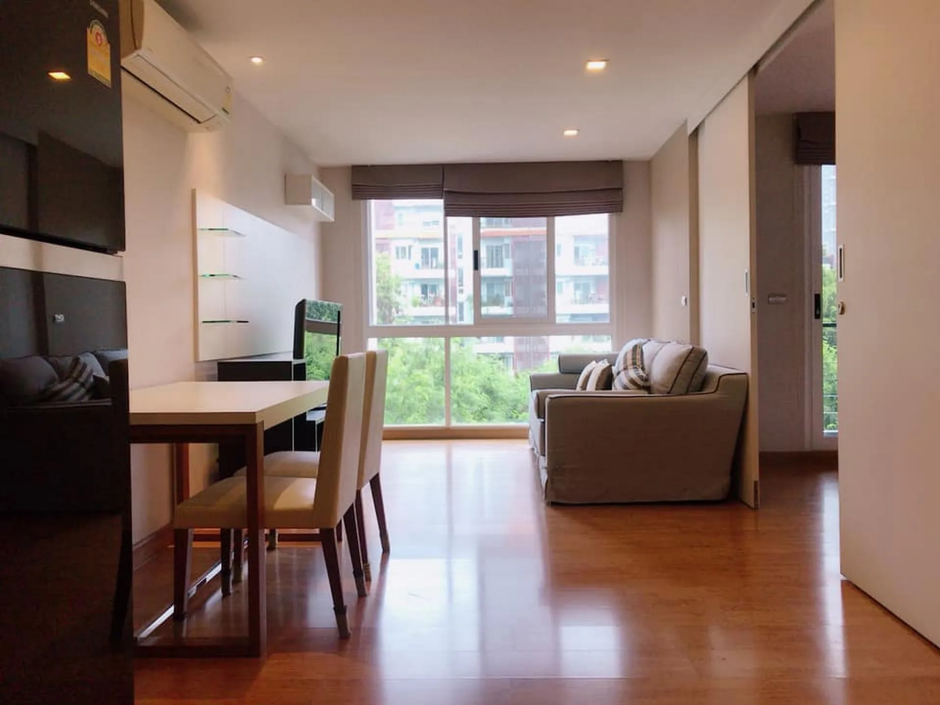 Property photos for Tree Condo LUXE Sukhumvit 52