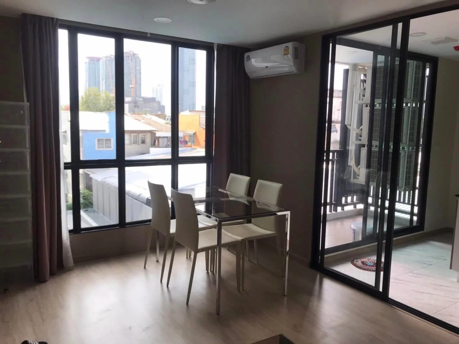 Property photos for The Cube Urban Sthorn - Chan