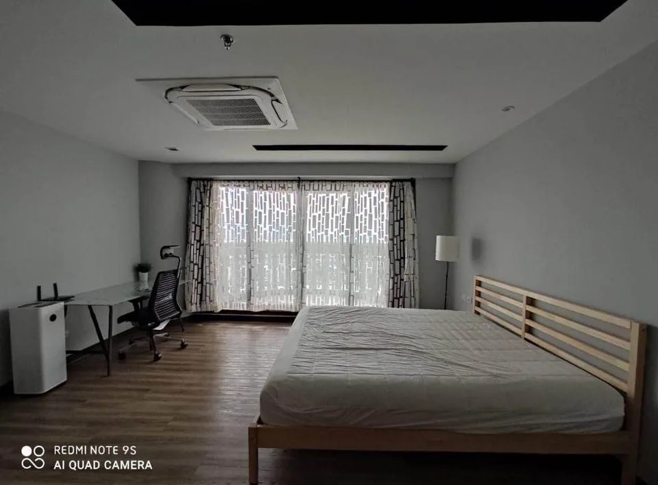 Property photos for Silom State Tower