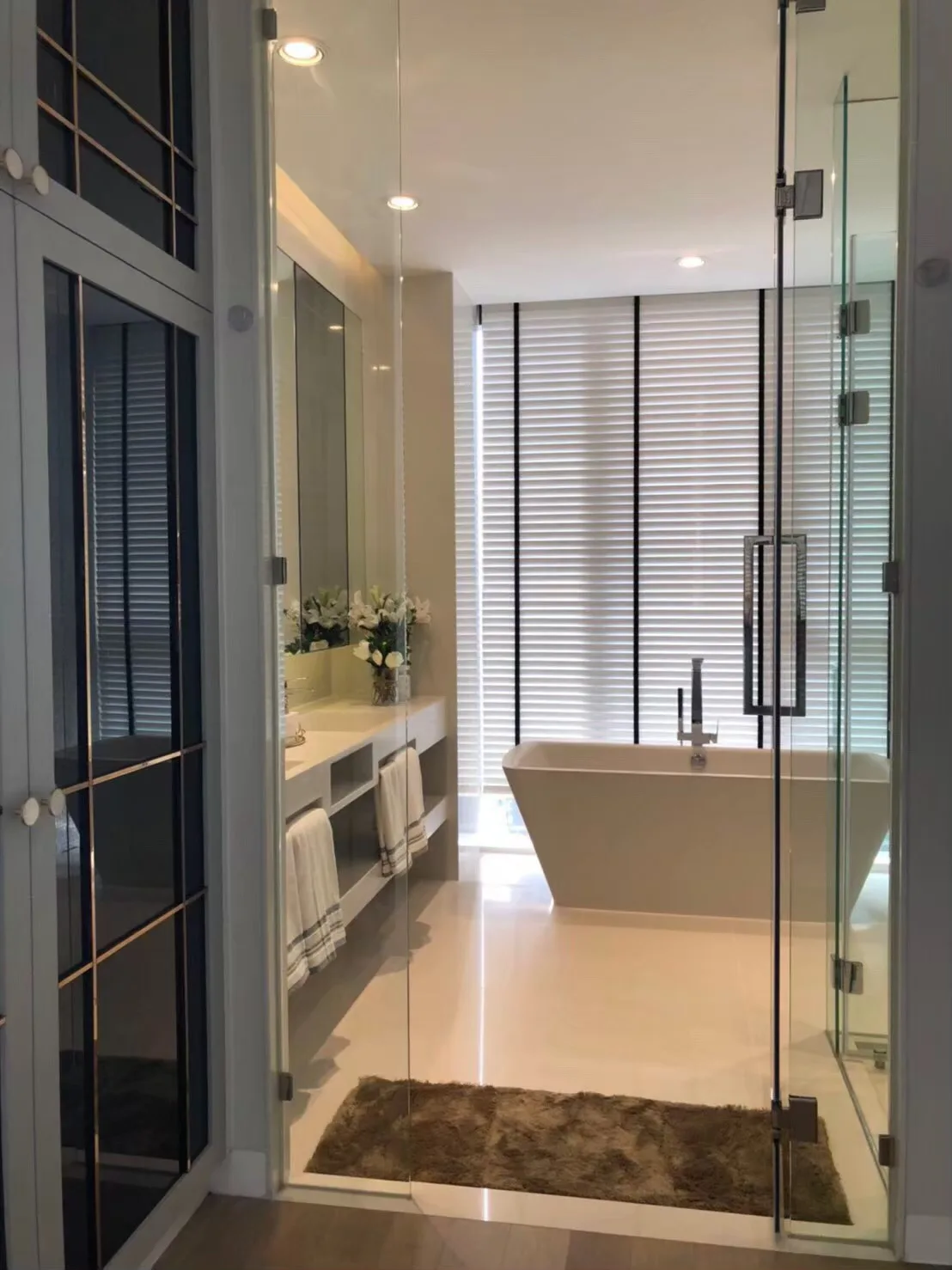 Property photos for Vittorio