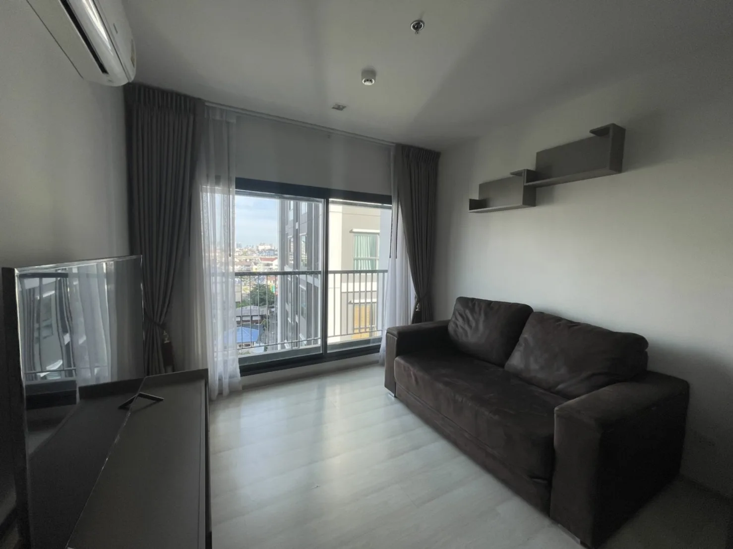 Property photos for Life Sukhumvit 48