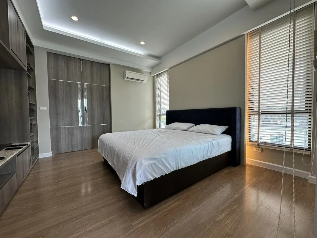 Property photos for Bless Town Sukhumvit 50