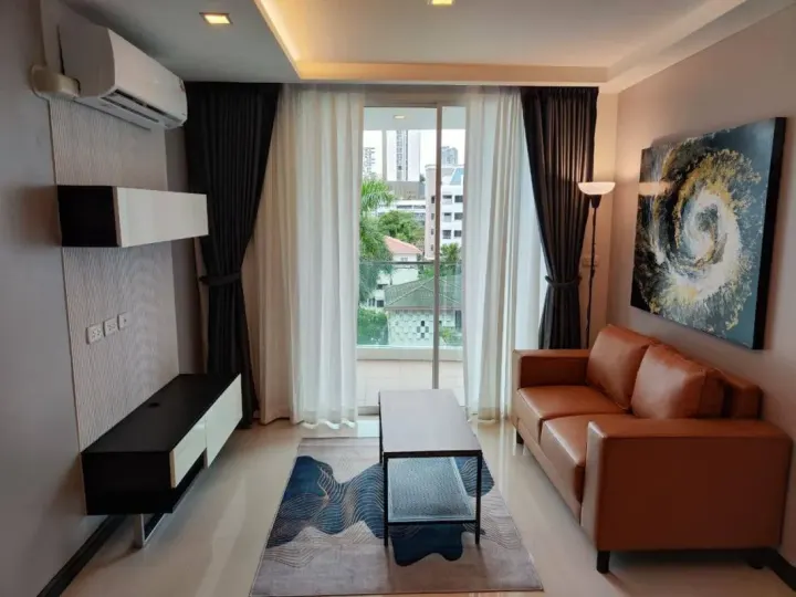 Property photos for Beverly 33