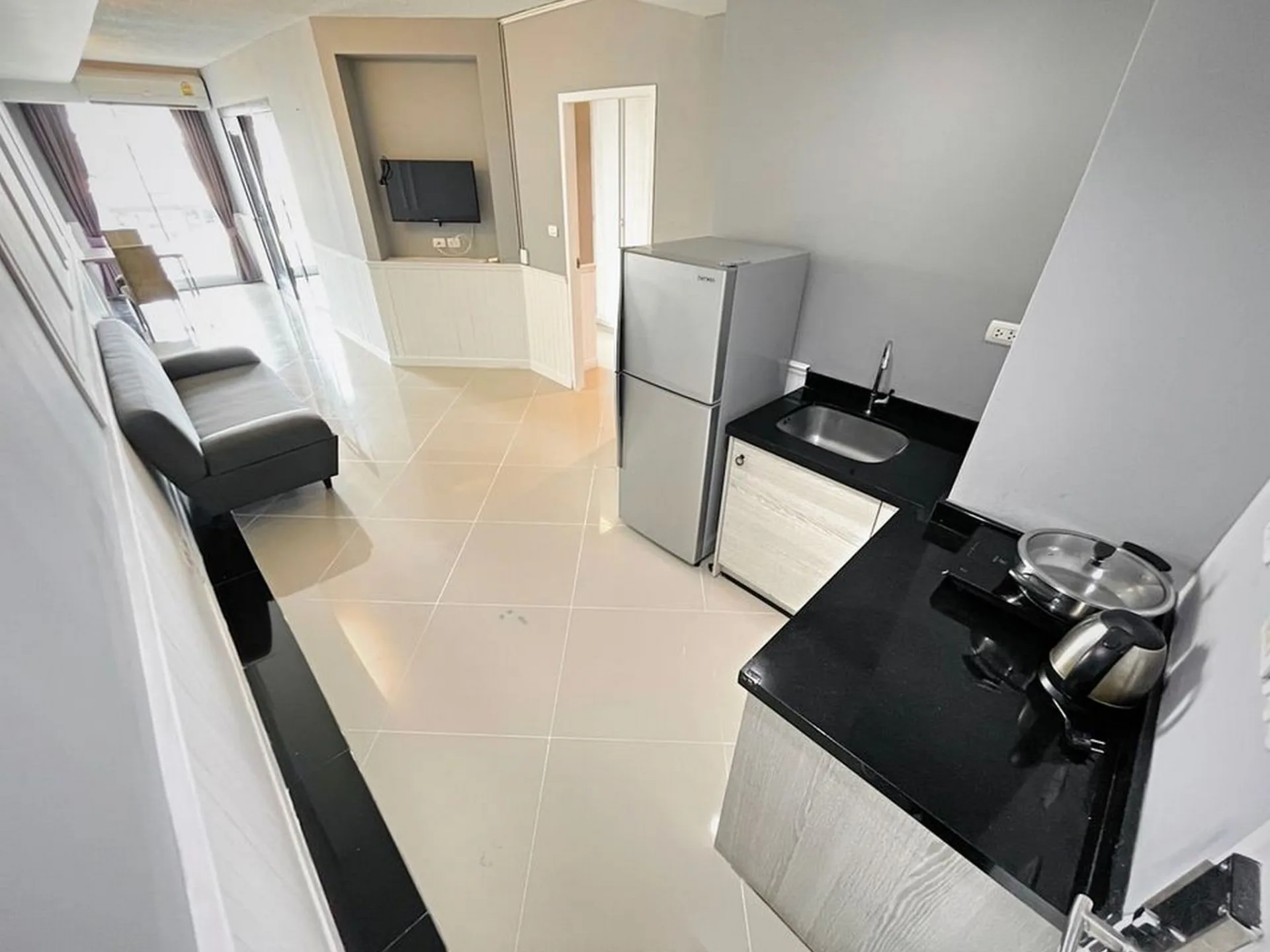 Property photos for The Waterford Sukhumvit 50 Onnut