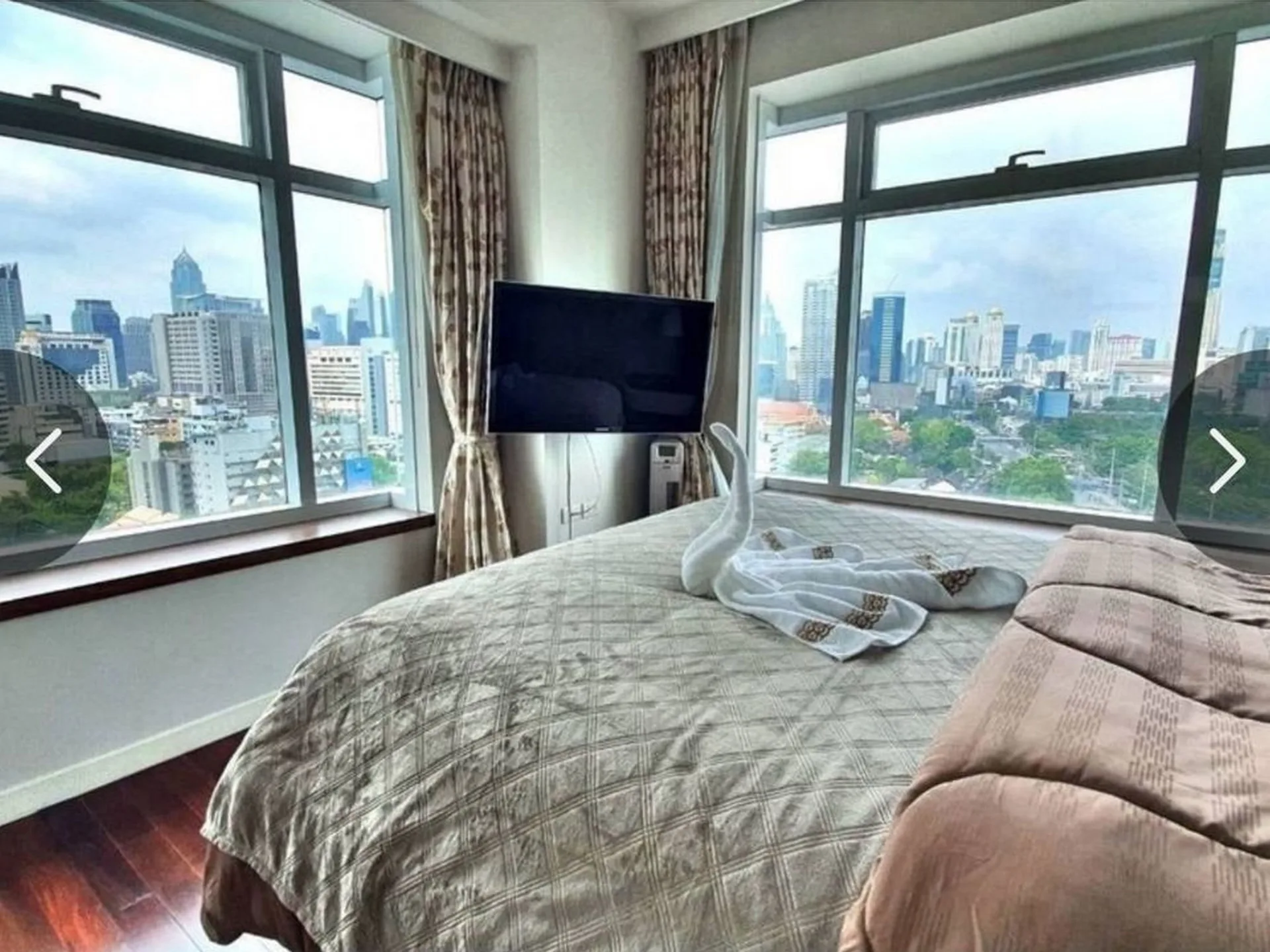 Property photos for Circle Condominium