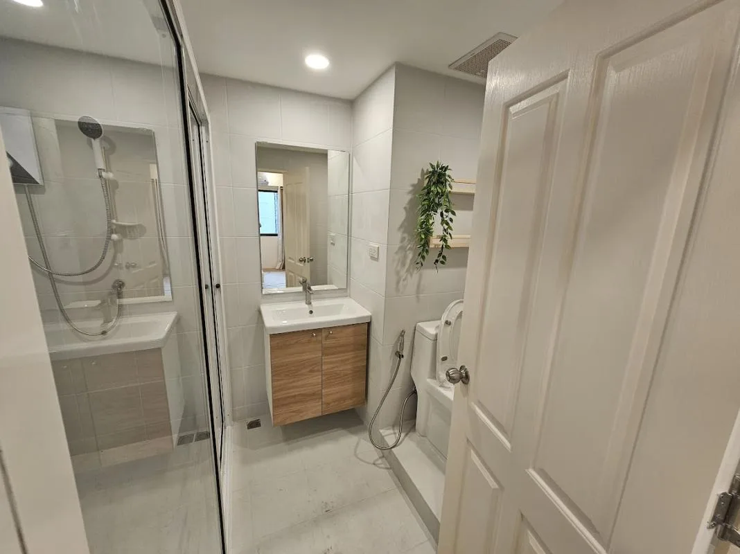 Property photos for Saranjai Mansion