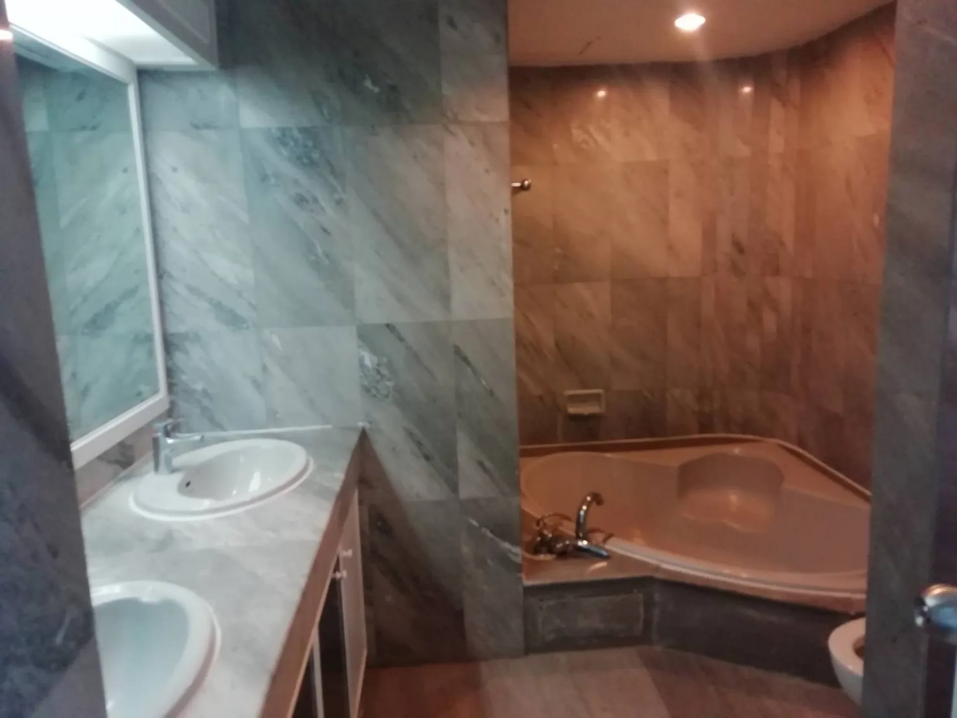 Property photos for Sethiwan Residence