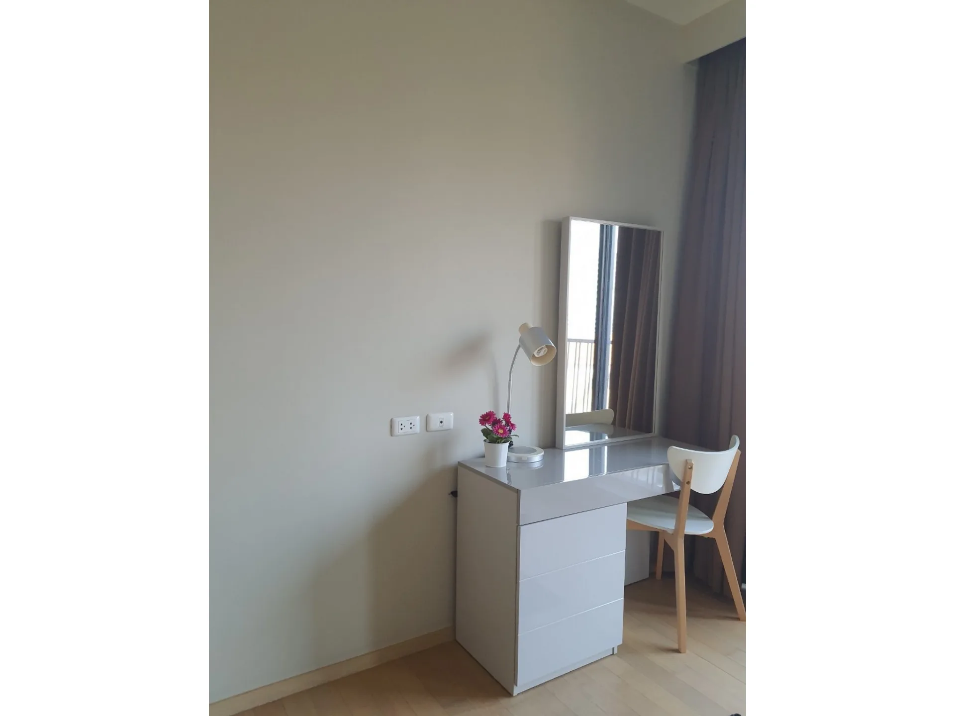 Property photos for Noble Reveal