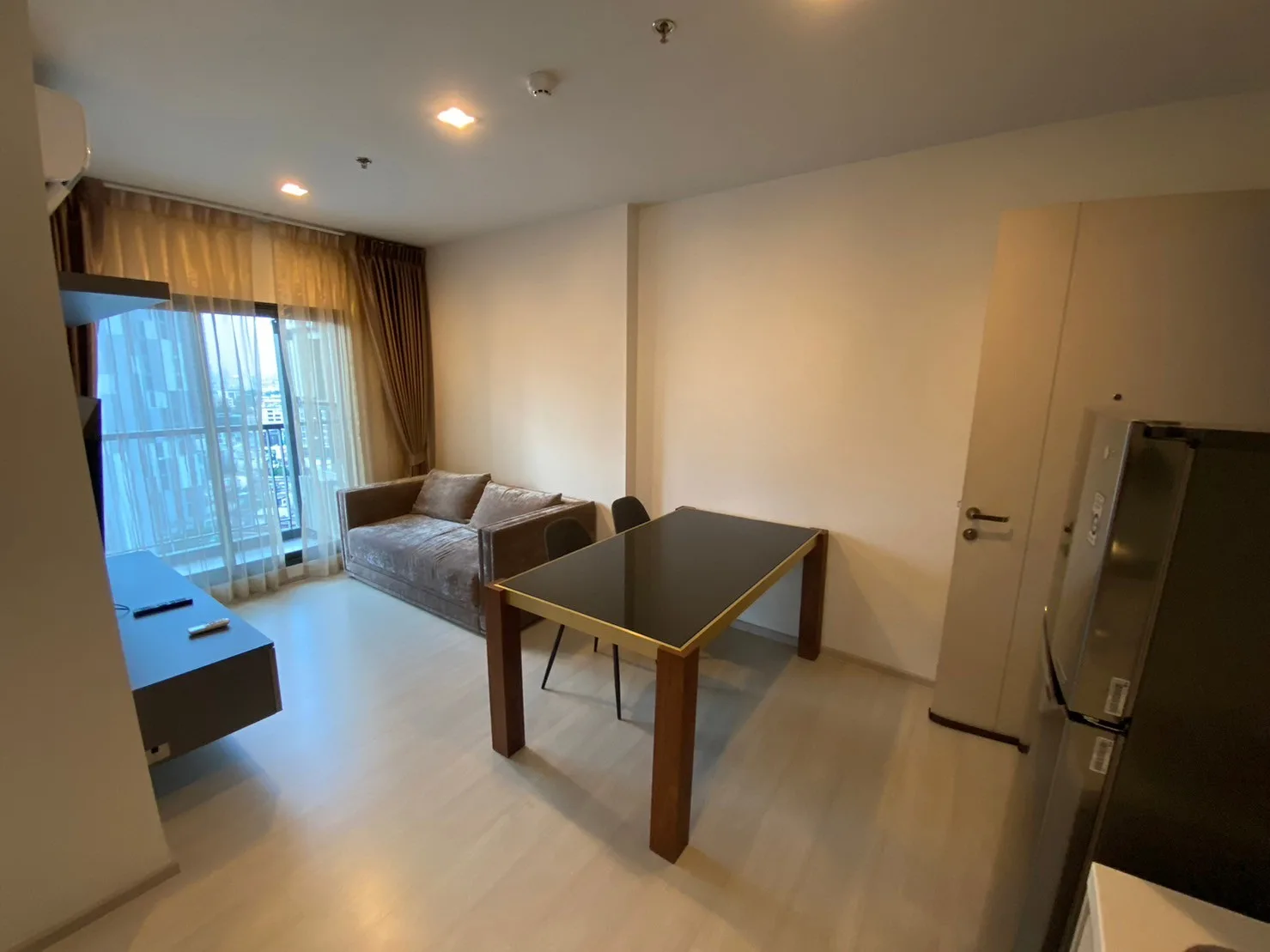 Property photos for Life Sukhumvit 48