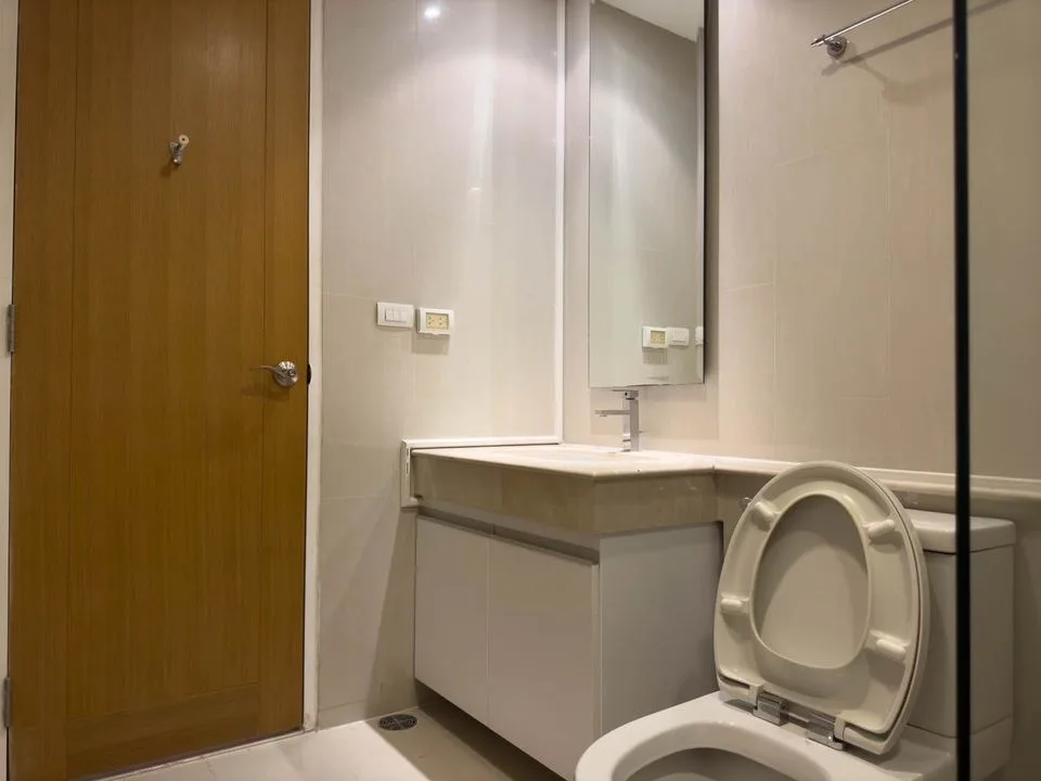 Property photos for The Royal Maneeya