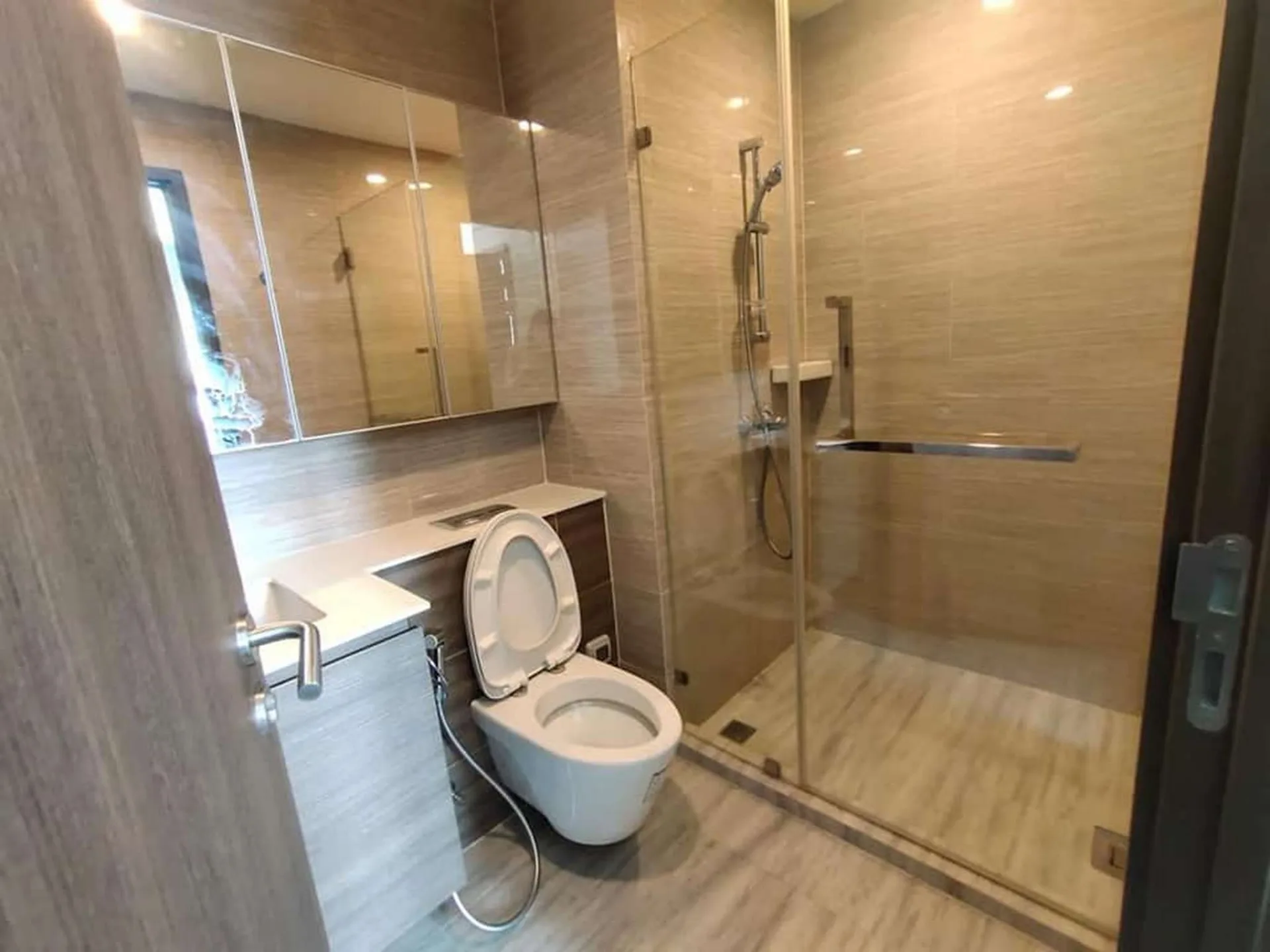 Property photos for Whizdom Essence