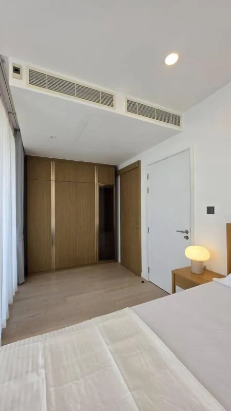 Property photos for Holme Ekkamai 22