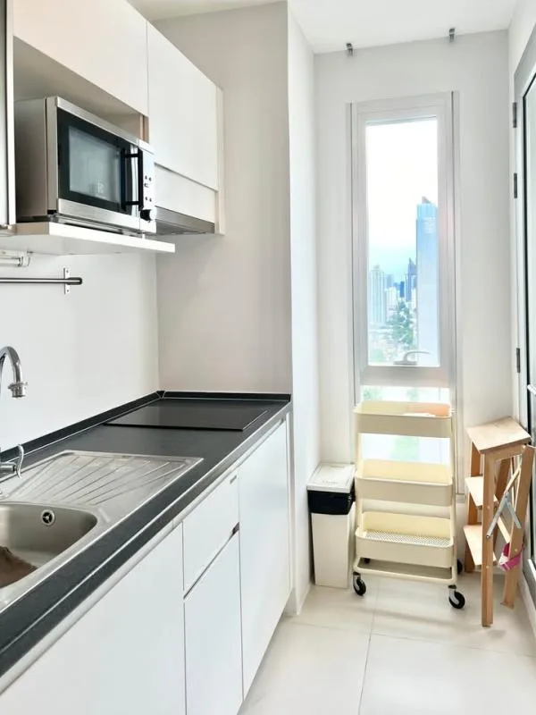 Property photos for Thru Thonglor
