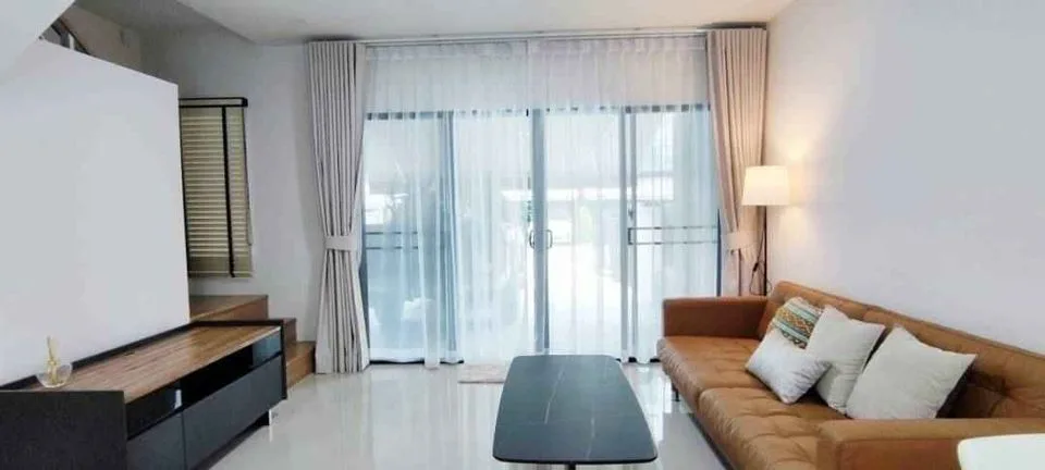 Property photos for Baan Klang Muang Srinakarin