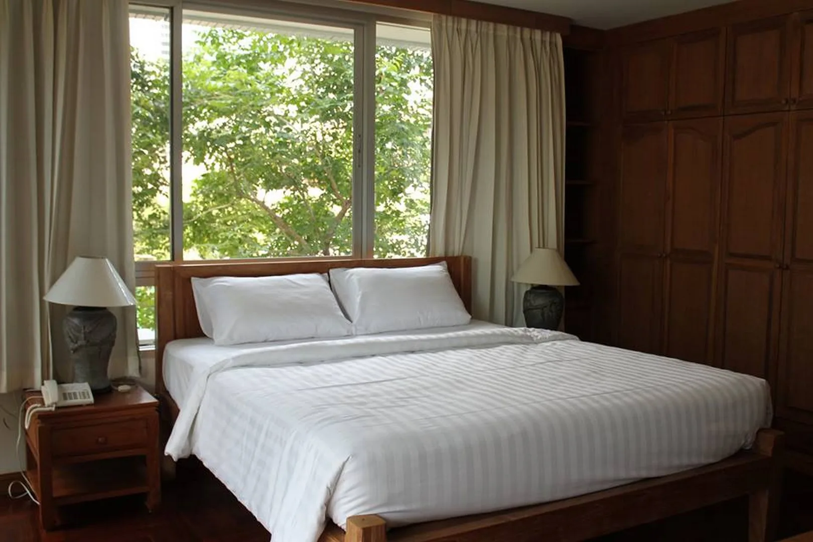 Property photos for Baan Thirapa