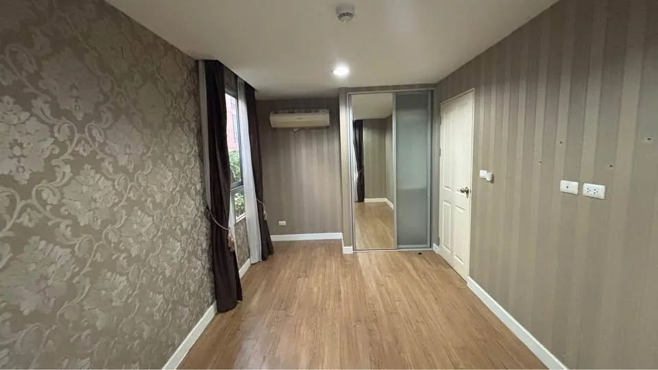 Property photos for The Kris Ratchada