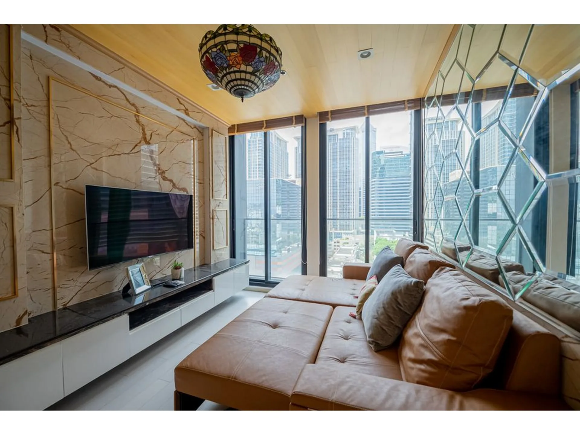 Property photos for Noble Ploenchit