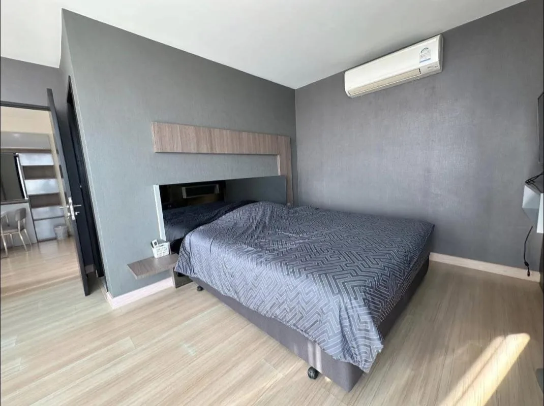 Property photos for Sky Walk Condominium