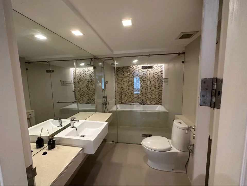 Property photos for Le Nice Ekamai