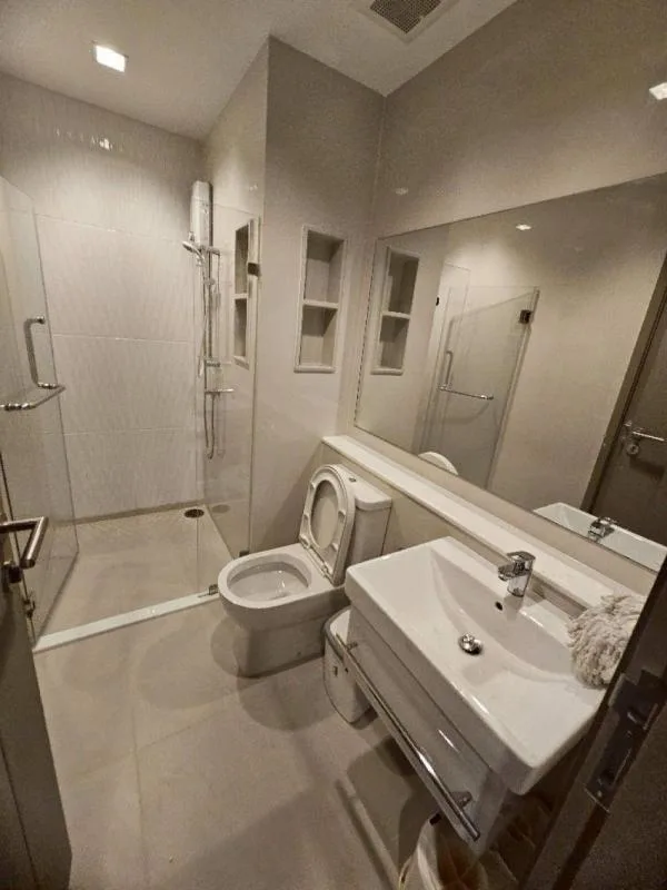 Property photos for LIFE Asoke - Rama 9