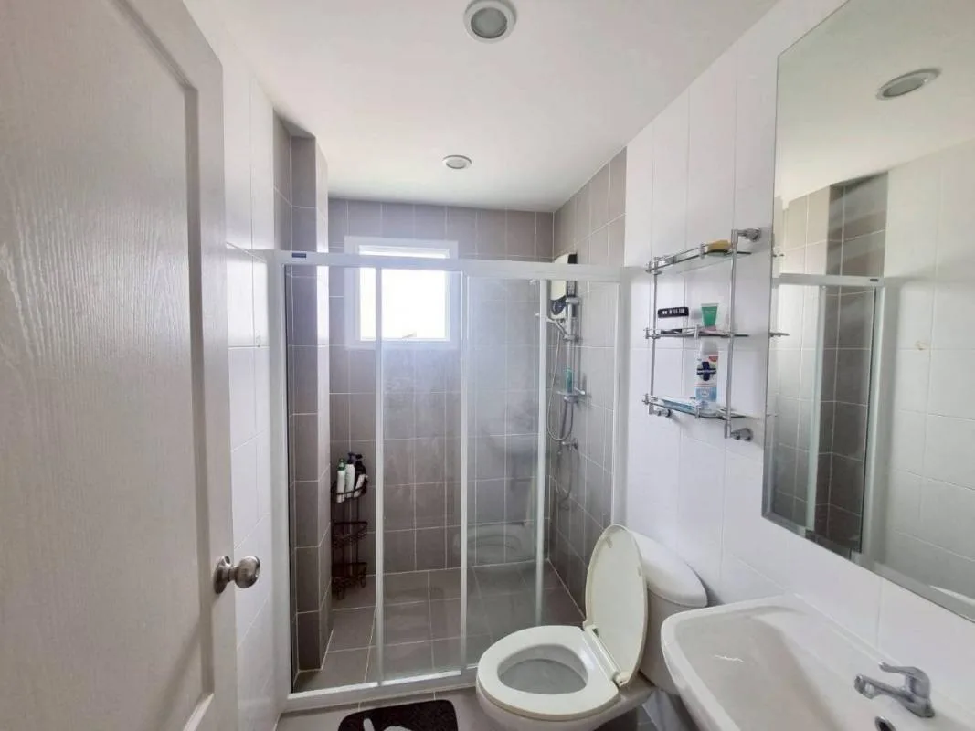 Property photos for The Centro Watcharapol