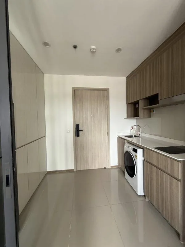 Property photos for Life Rama 4 - Asoke