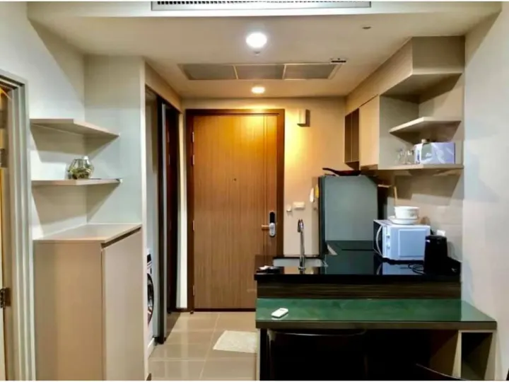 Property photos for Onyx Phaholyothin