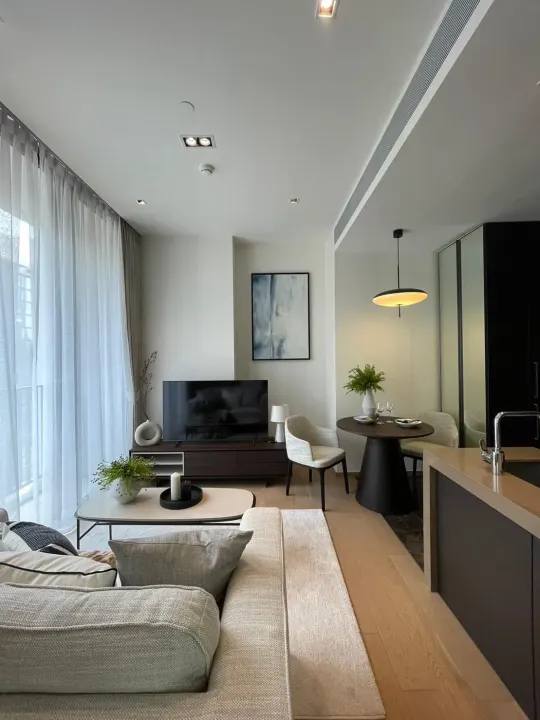 Property photos for 28 Chidlom