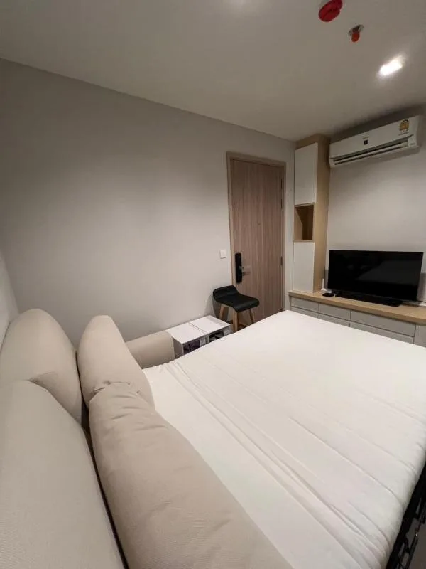 Property photos for Life Sathorn Sierra
