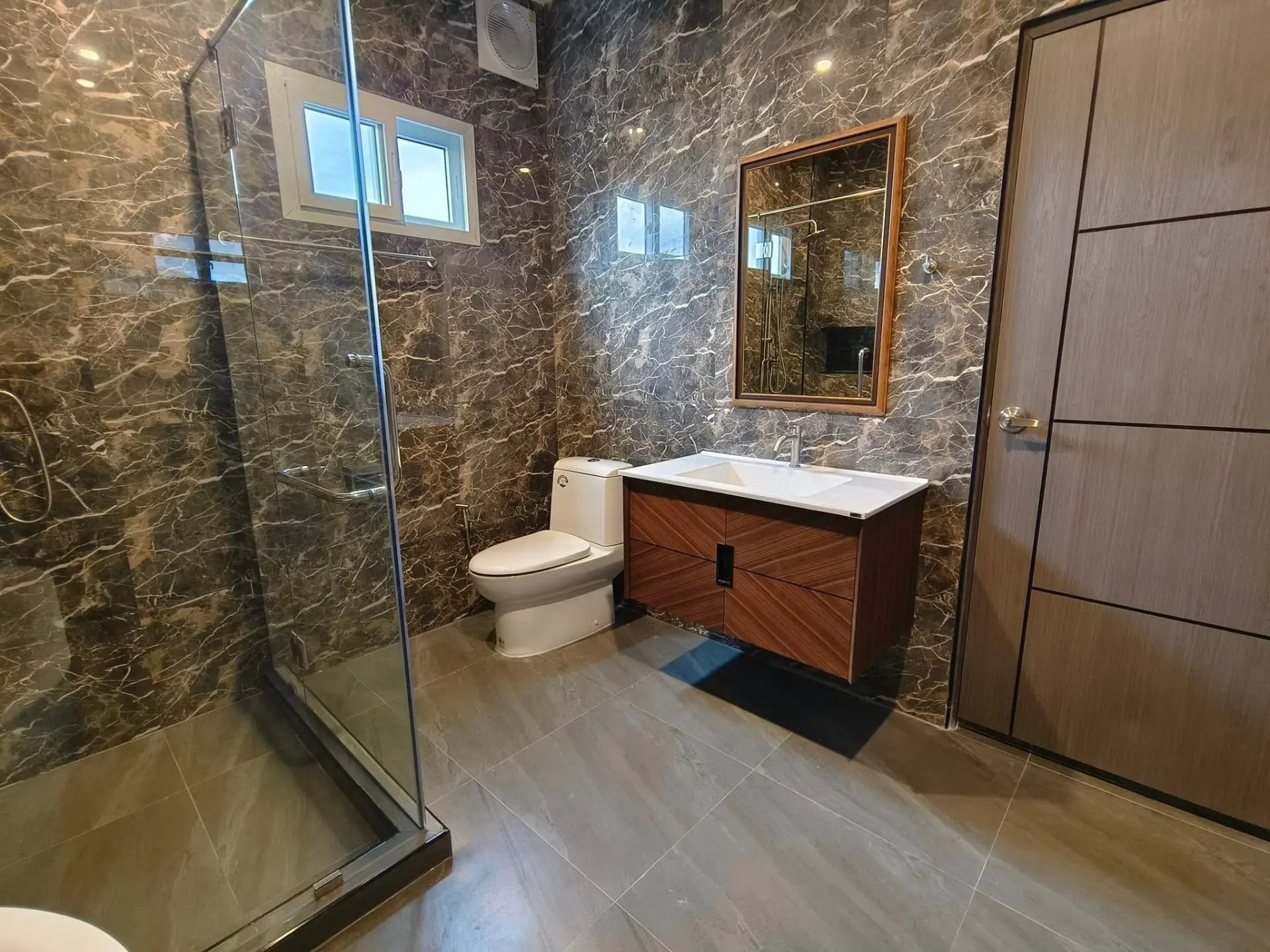 Property photos for Single House Sukhumvit 65