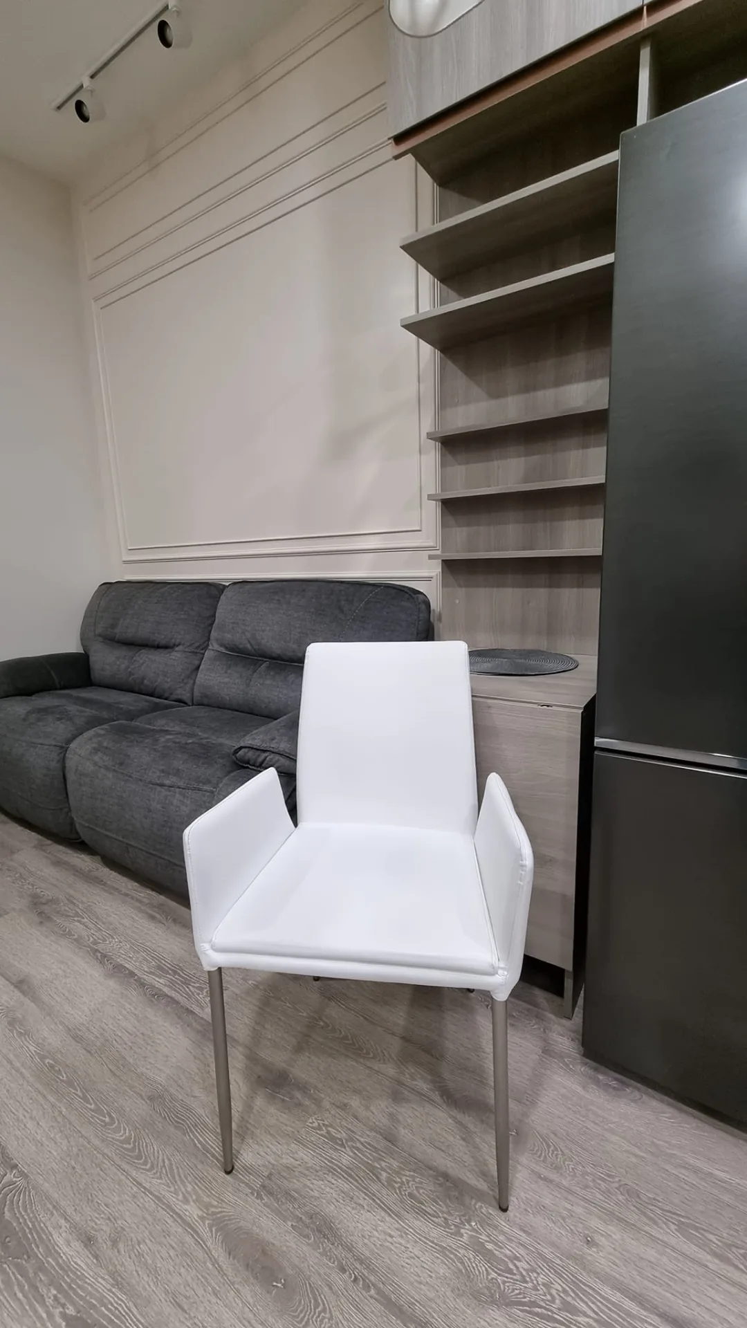 Property photos for KnightsBridge Prime Ratchayothin