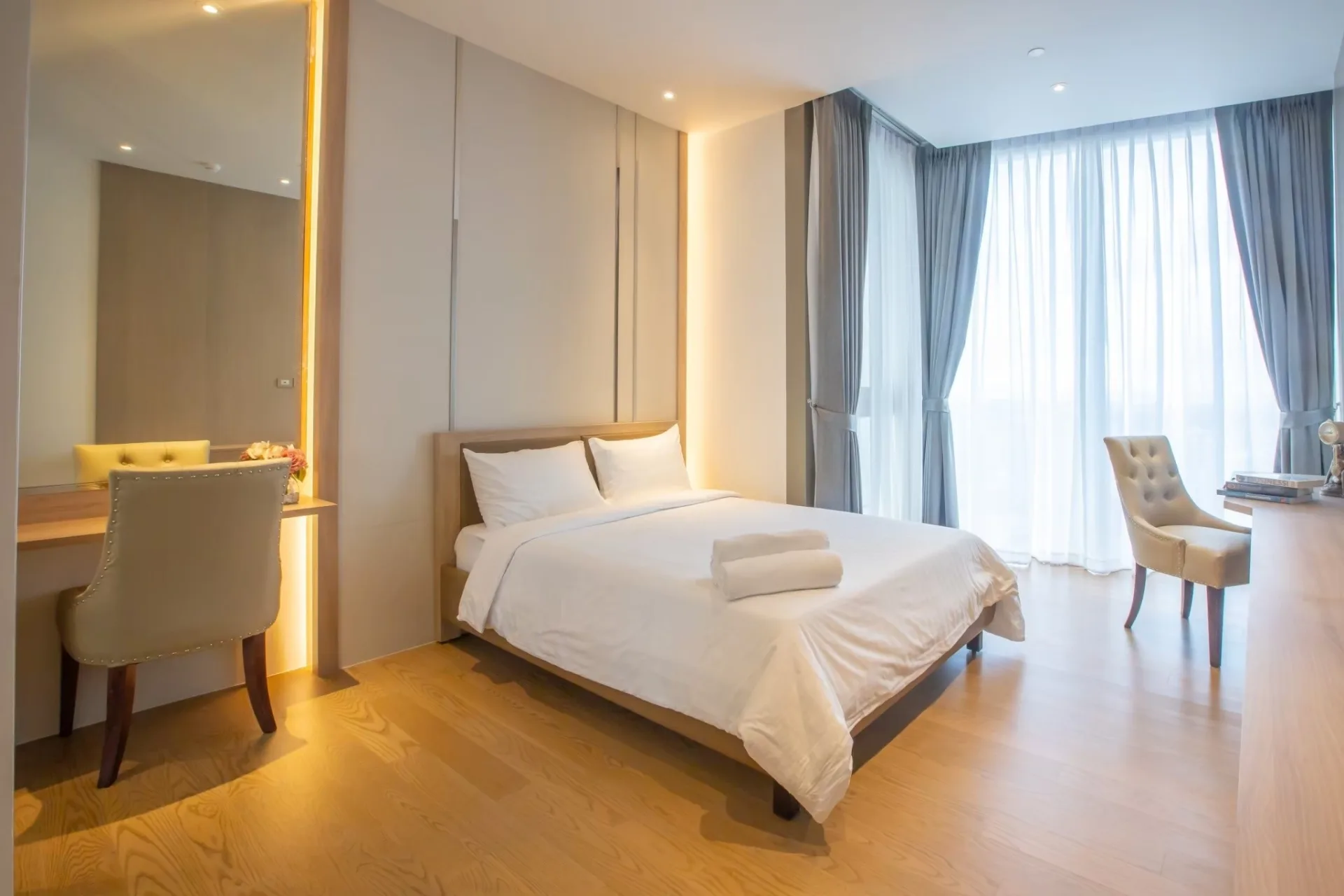 Property photos for Magnolias Waterfront Residences