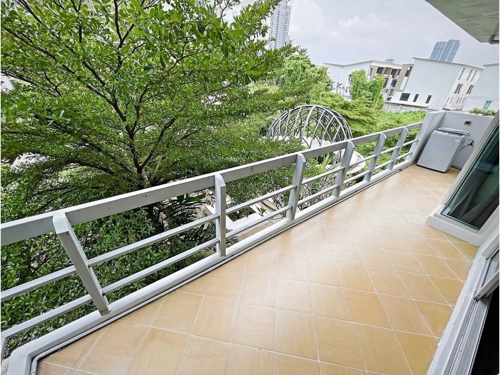 Property photos for The Waterford Sukhumvit 50 Onnut
