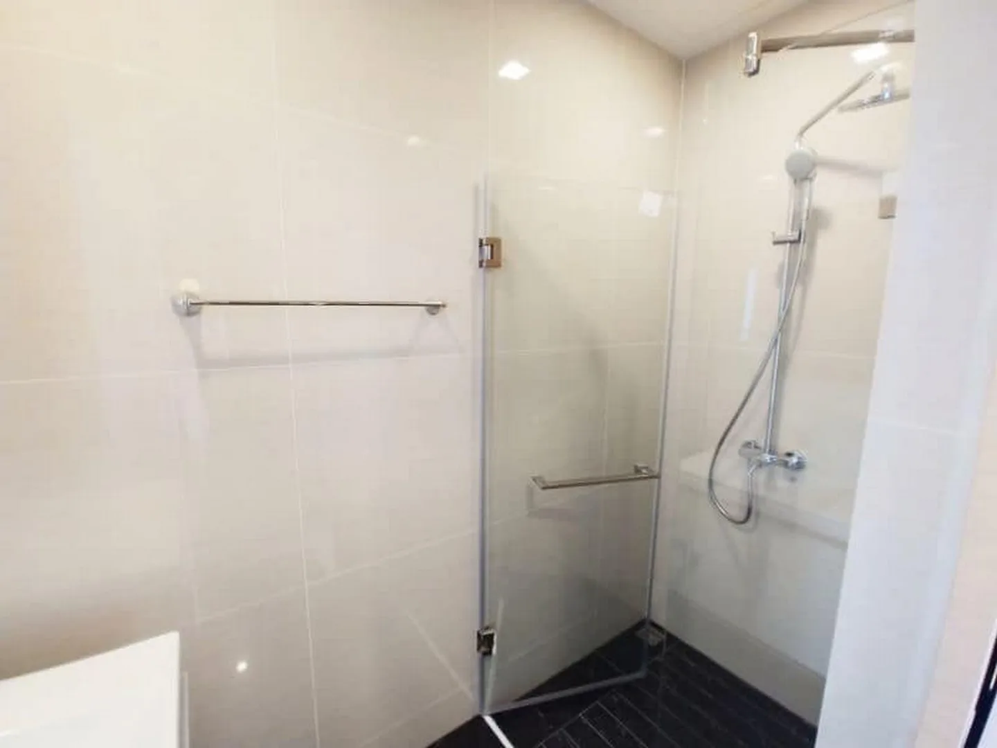 Property photos for Park Origin Phromphong