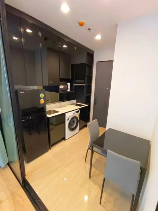 Property photos for Noble Around Ari