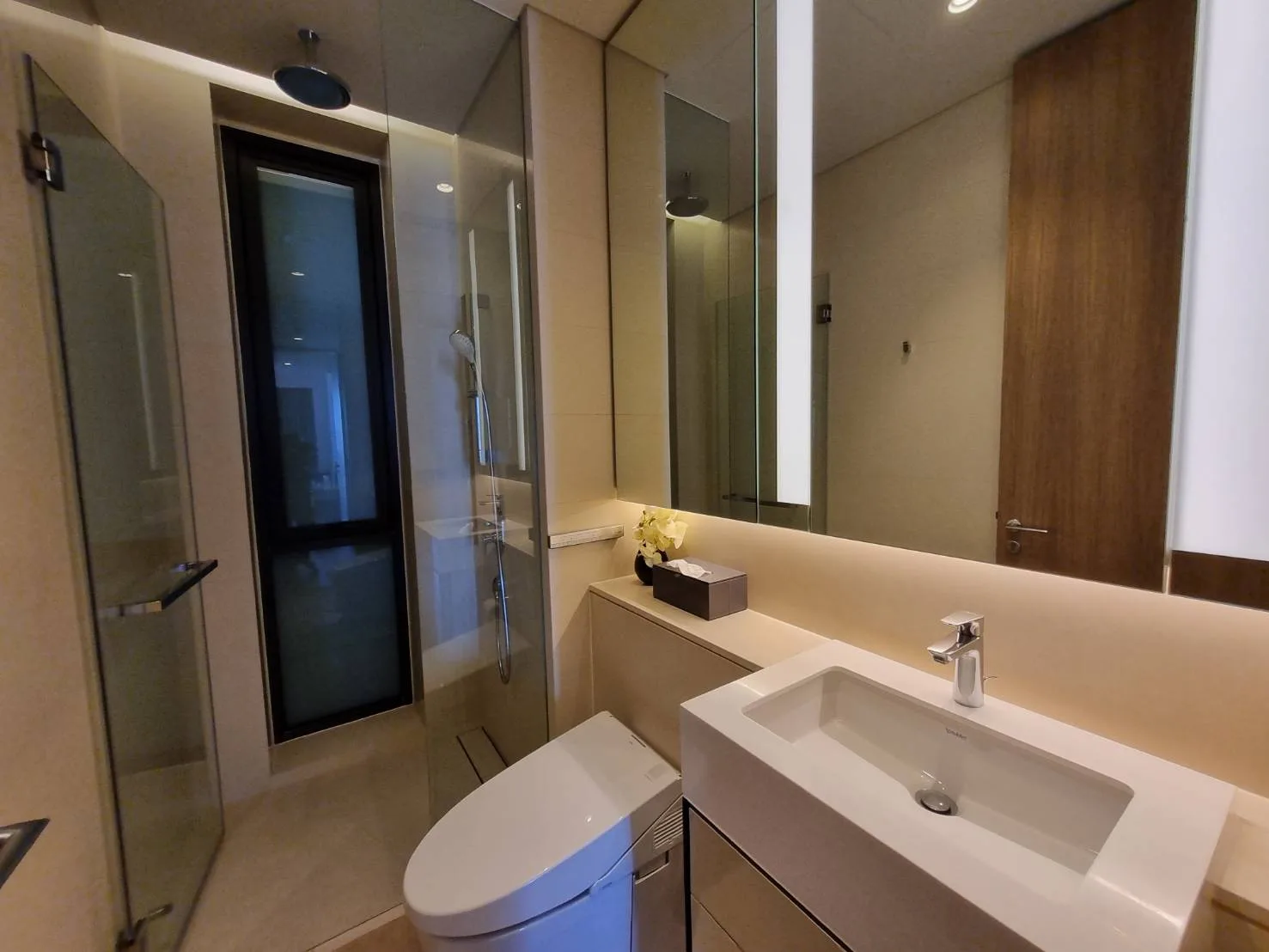 Property photos for Tela Thonglor