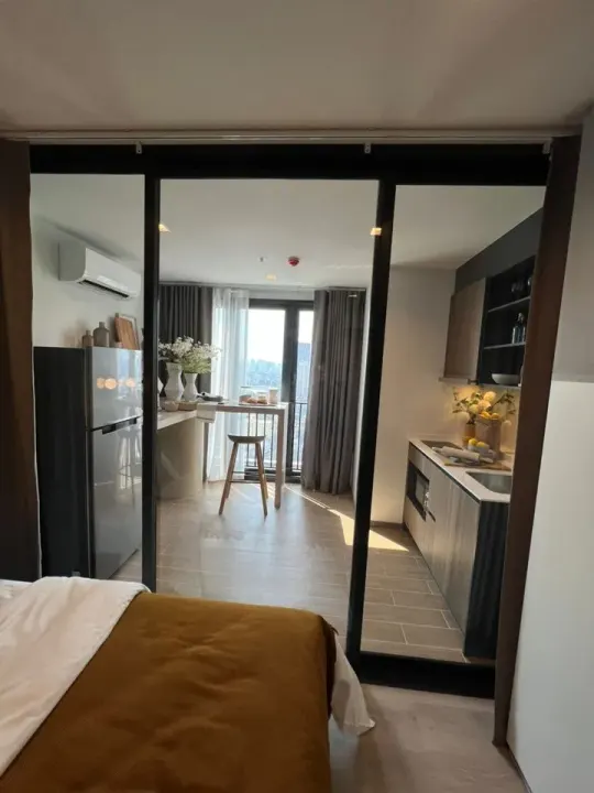Property photos for THE LINE Phahonyothin Park