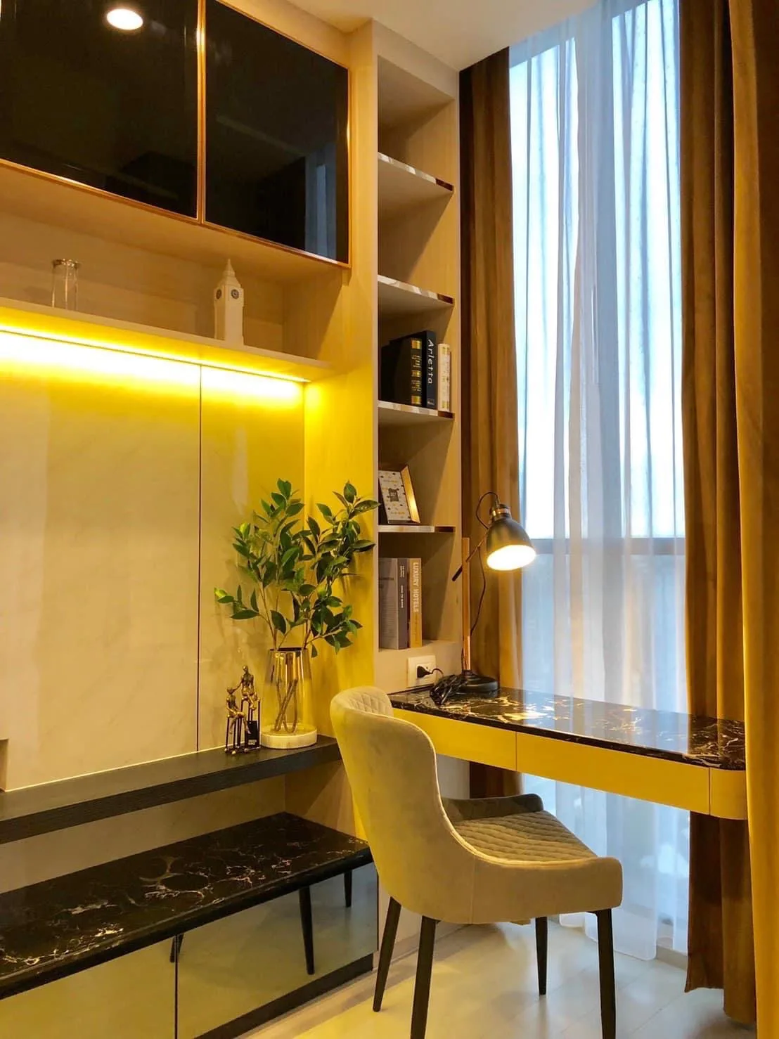 Property photos for Noble Ploenchit