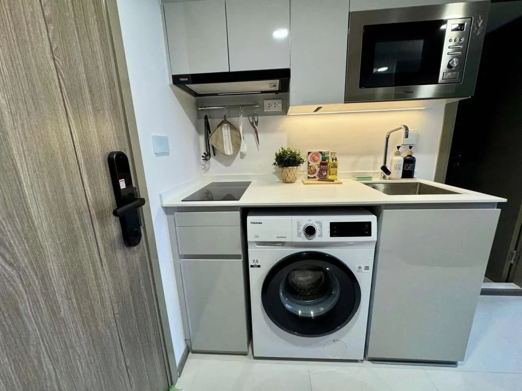 Property photos for Knightsbridge Space Rama 4