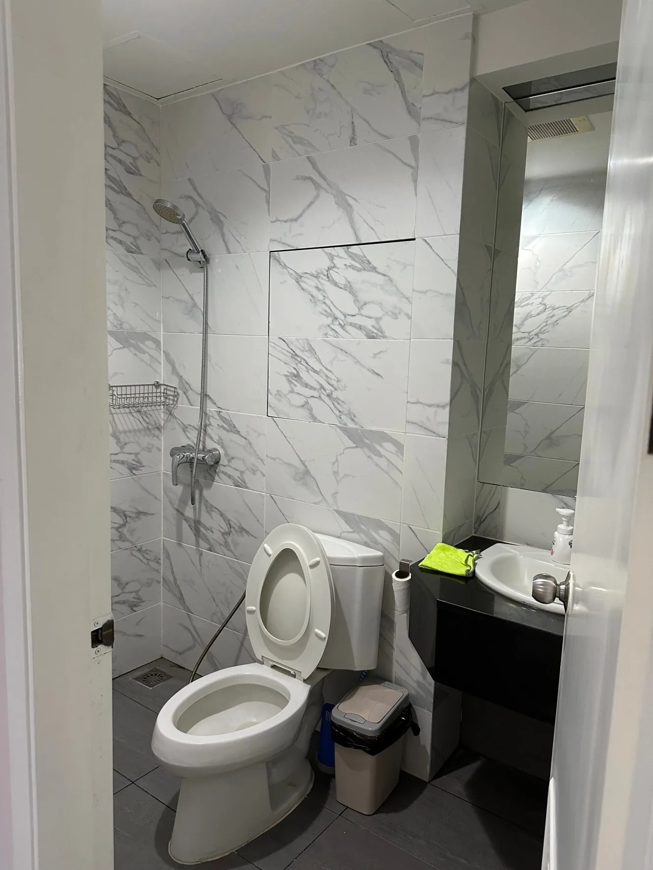 Property photos for The Royal Place 2
