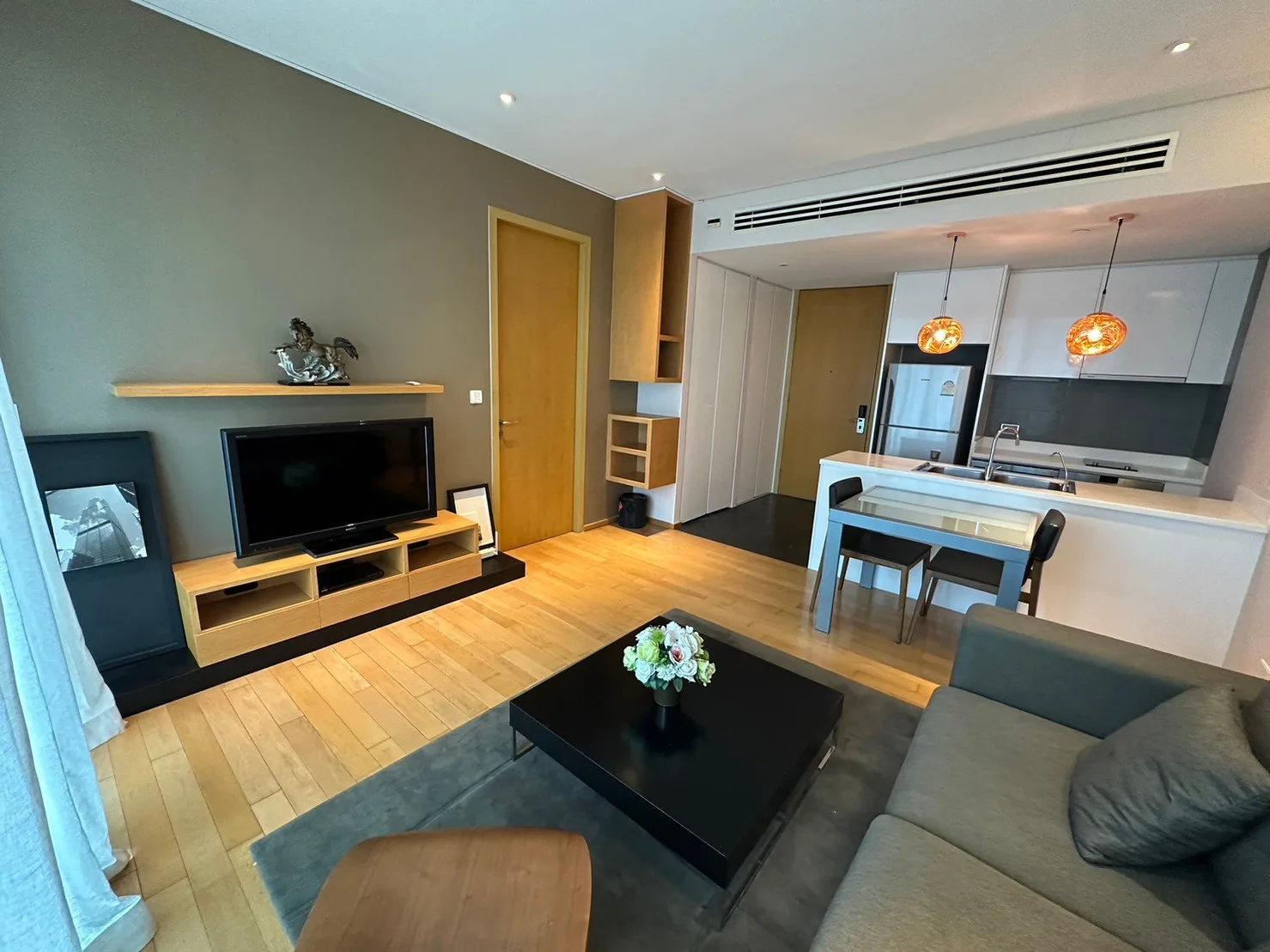 Property photos for Aequa Sukhumvit 49