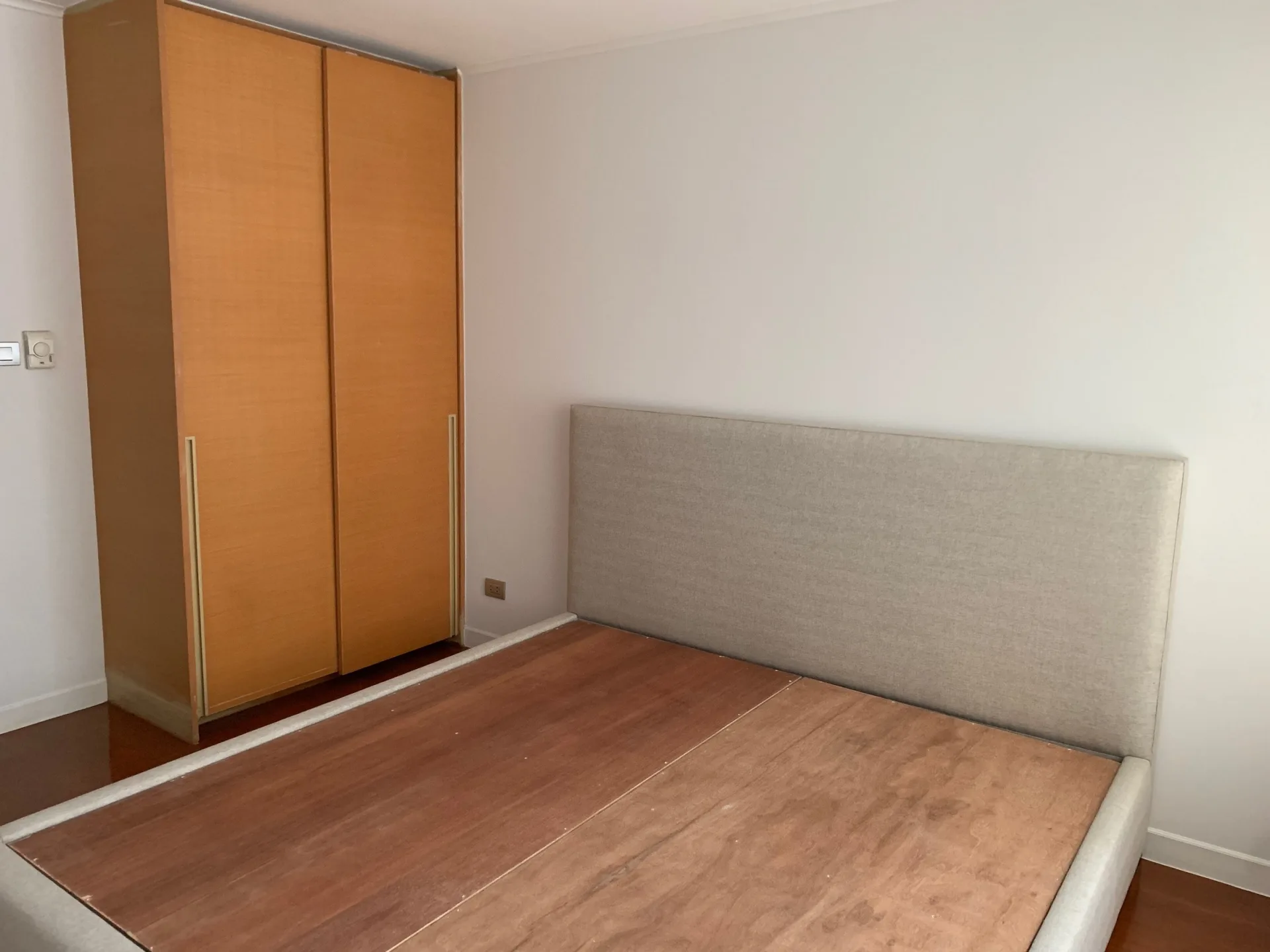 Property photos for Baan Siri Ruedee